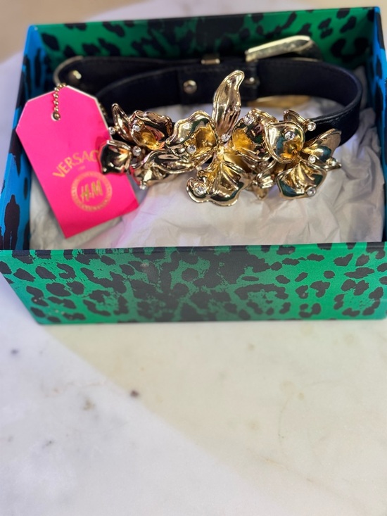Versace for H&M Accessories - Versace for H&M Black Belt with Gold Floral Statement Buckle